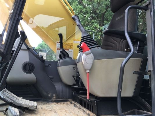 PC200-7 รถขุด Komatsu มือสอง ผู้ผลิต