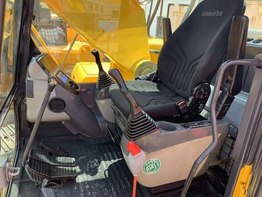 6.7L Displacement 134kw Komatsu PC220-8 22T รถขุดมือสอง ผู้ผลิต