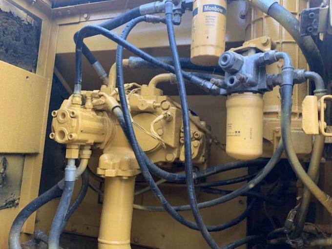 2011 ปี 1.6m3 Bucket Caterpillar 325D รถขุดมือสอง 4