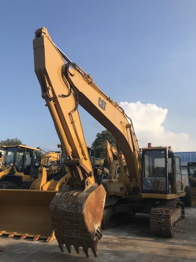 8.6kw น้ำหนัก 20000KG E200B ปี 2012 ใช้รถขุด CAT 0